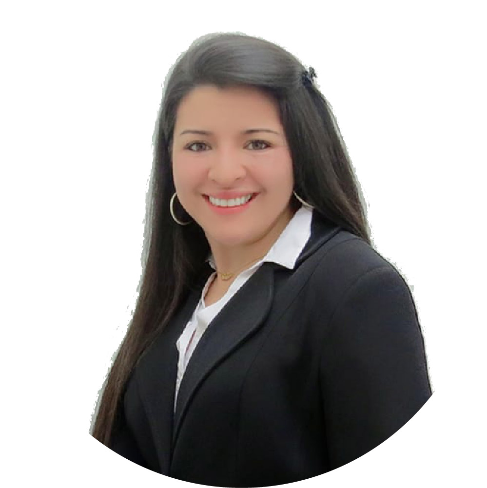 Lorena Ferro, Operations Consultant Manager